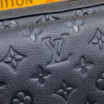 Louis Vuitton Steamer Messenger M57307 Black